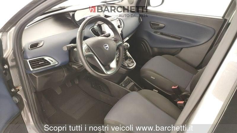 Lancia Ypsilon 1.0 FireFly 5 porte S&S Hybrid Platino