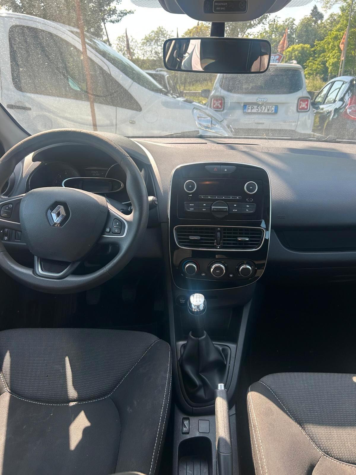 Renault Clio dCi 8V 75 CV Start&Stop 5 porte Energy Intens ok neo patentati