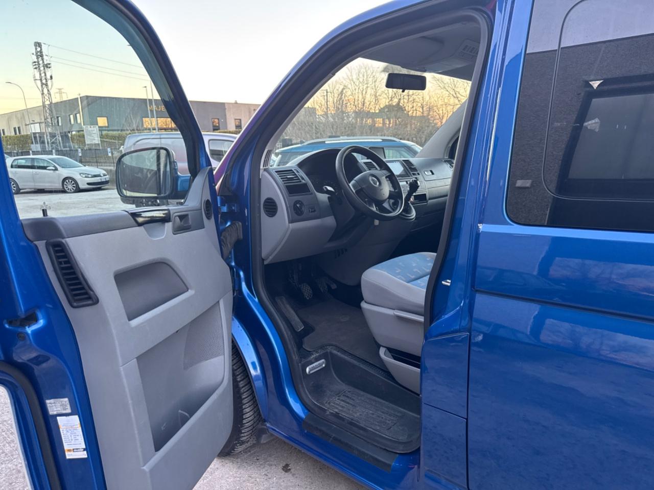 Volkswagen Transporter Caravelle 2.5 TDI/131CV PC Comfortline