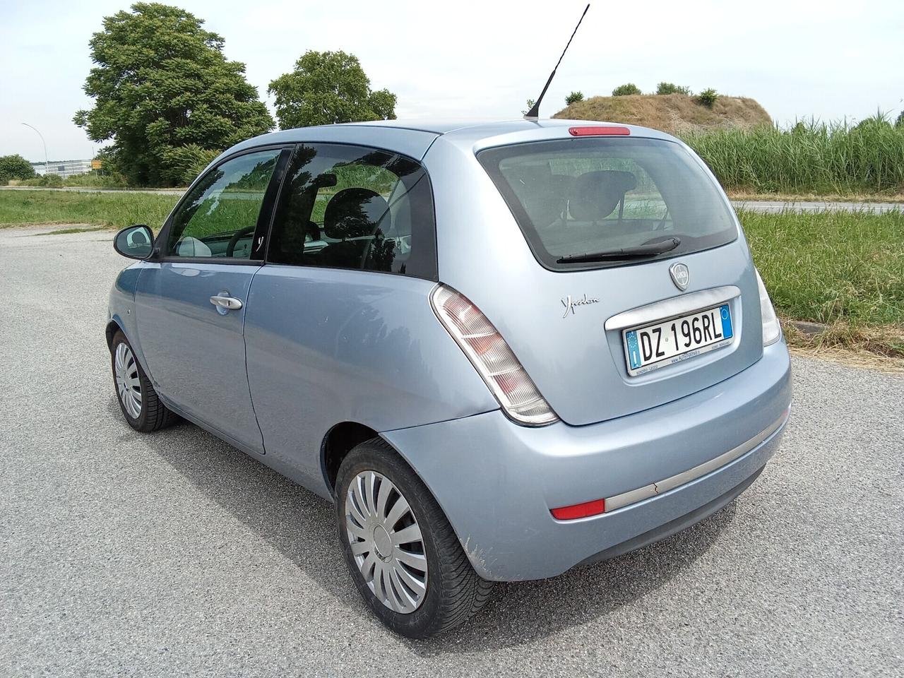 Lancia Ypsilon 1.2 benz. 2010