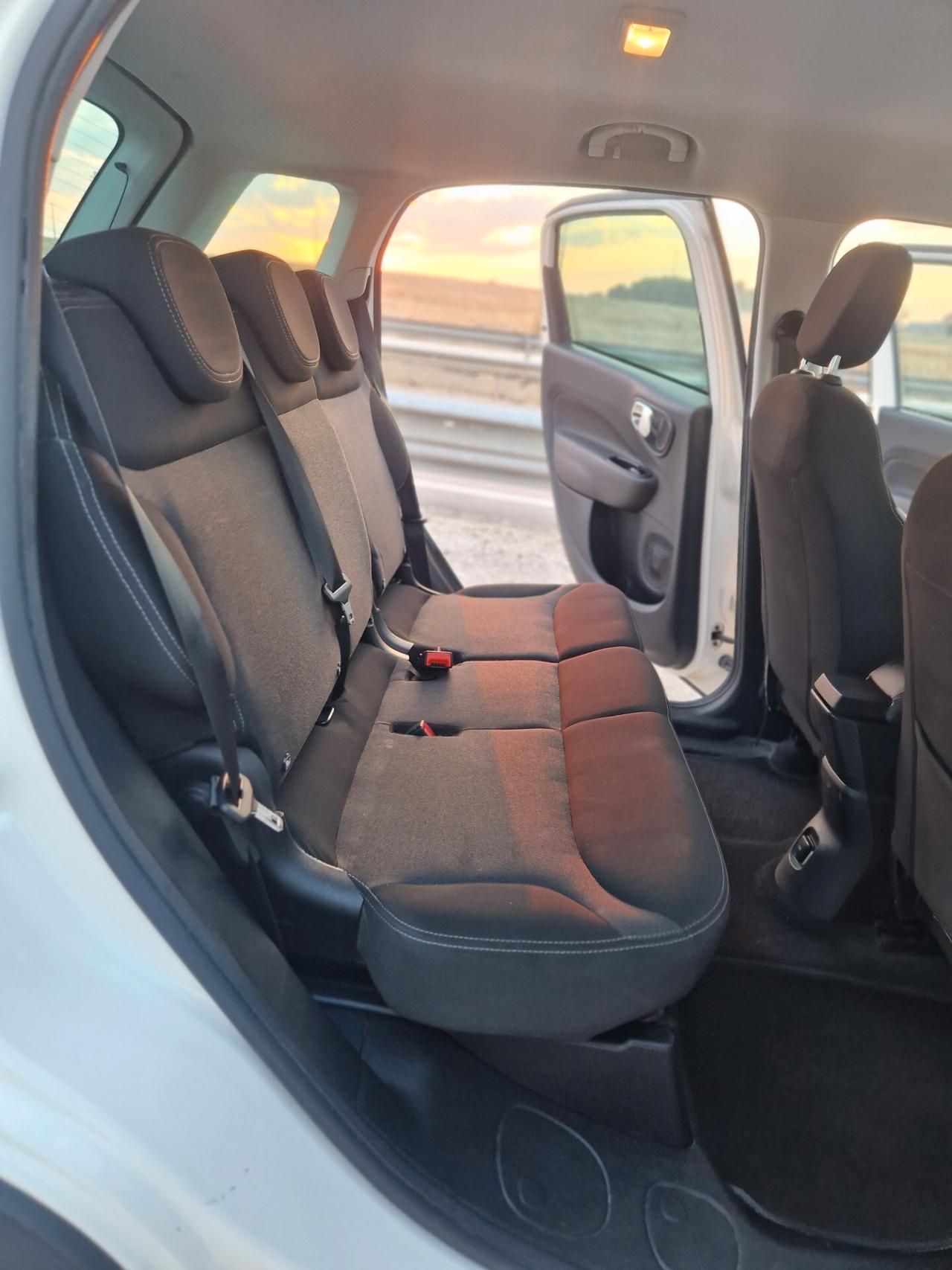 Fiat 500L 1.6 Multijet 120 CV Mirror City Cross