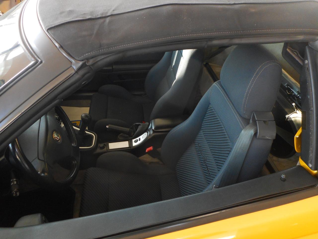 Alfa Romeo GTV Spider 2.0i 16V Twin Spark cat L