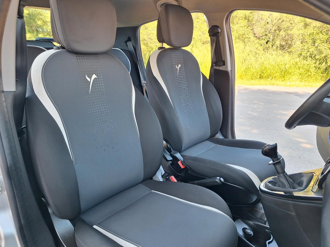 Lancia Ypsilon 1.2 69 CV 5 porte Elefantino 2015