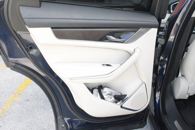 JAGUAR F-Pace 2.0 D 204 CV AWD aut. SE TETTO/PELLE