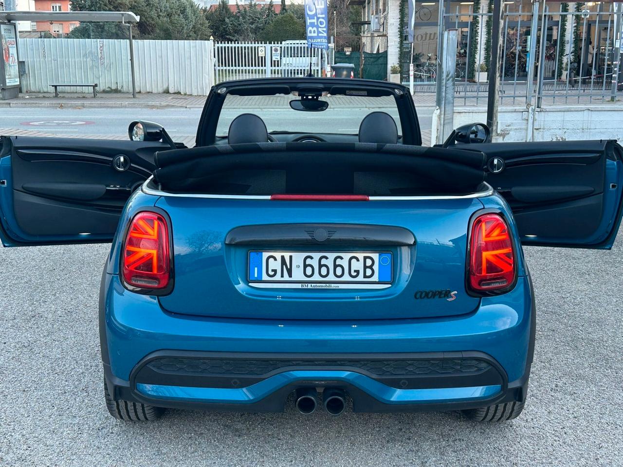 MINI COOPER S CABRIO YOURS 178CV
