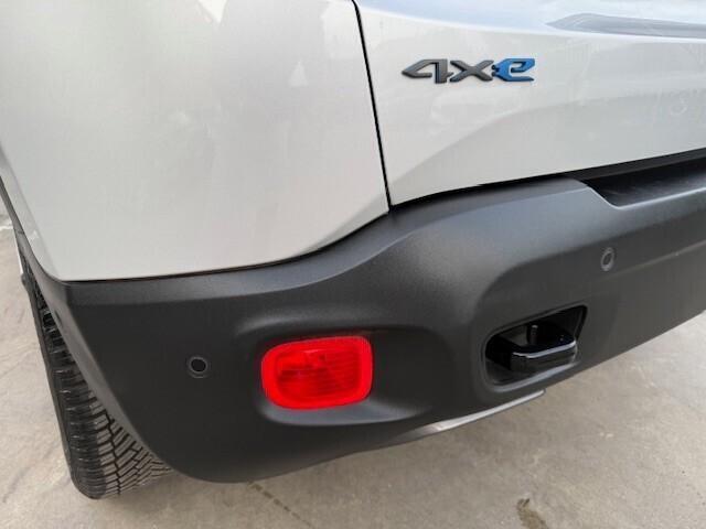 Jeep Renegade 1.3 T4 240CV PHEV 4xe AT6 First Edit
