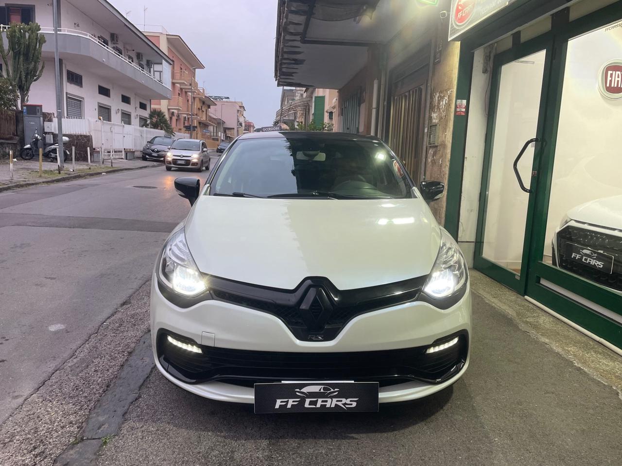 Renault Clio 1.6 T 200CV EDC 5 porte RS Cambio Automatico 120 mila km