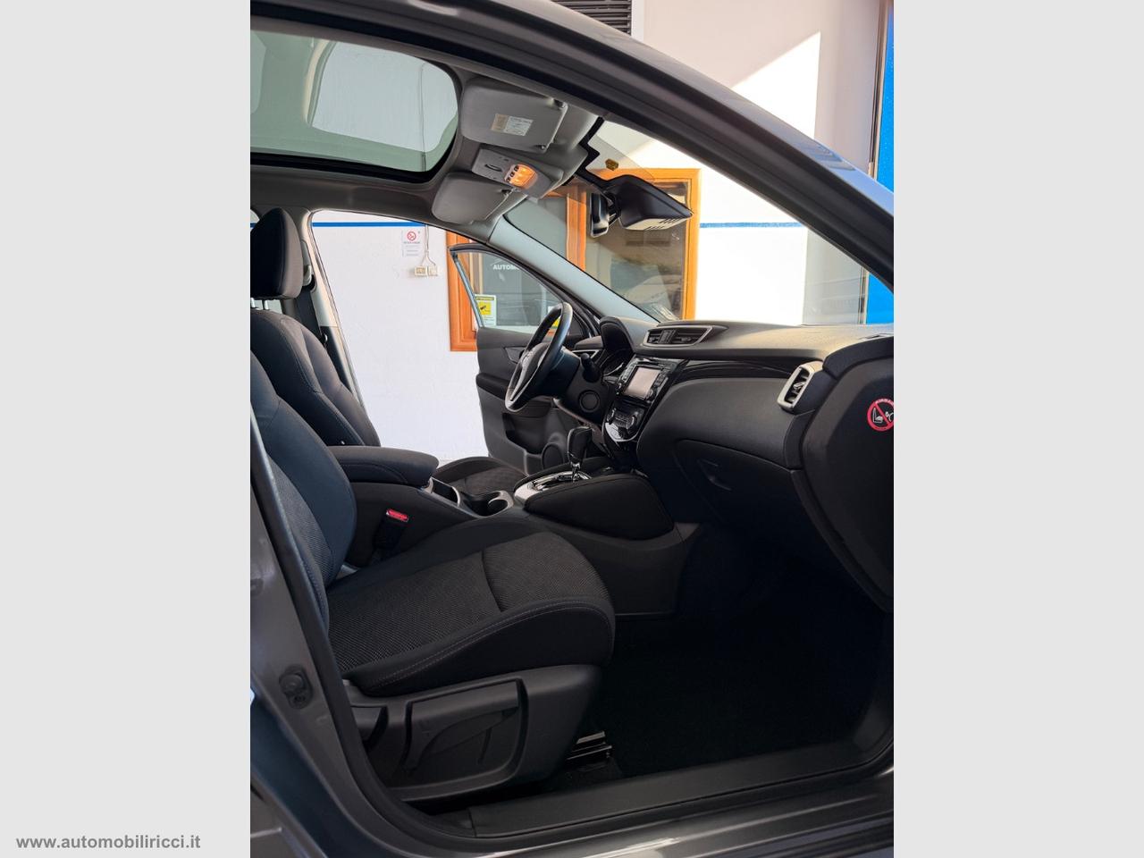 NISSAN Qashqai 1.2 DIG-T