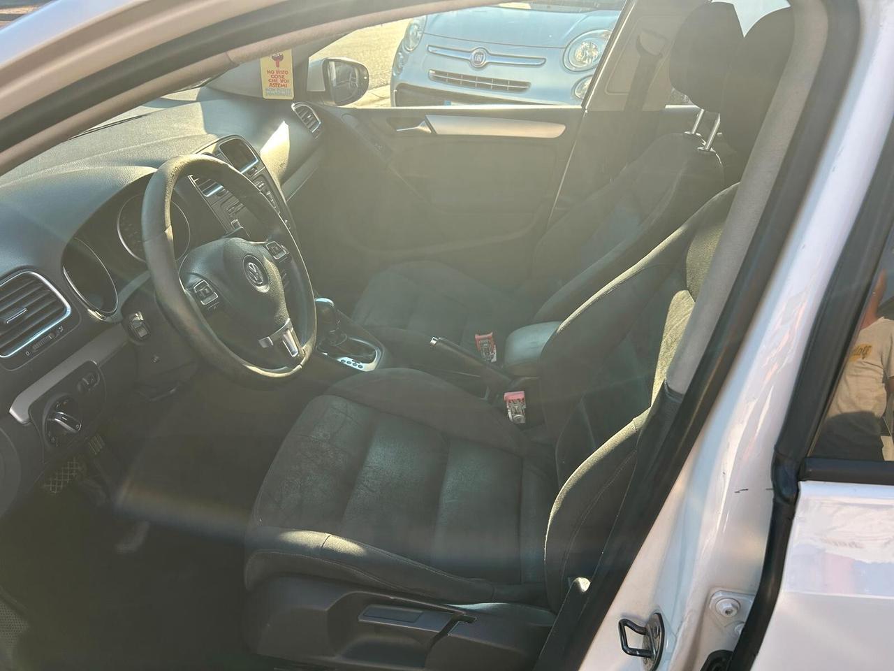 Volkswagen Golf DSG 2.0cc diesel (PRIVATO)-2011