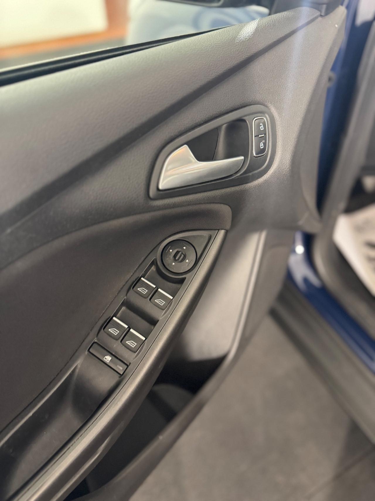 Ford Focus 1.0 EcoBoost 100 CV Start&Stop Plus FRIZIONE NUOVA