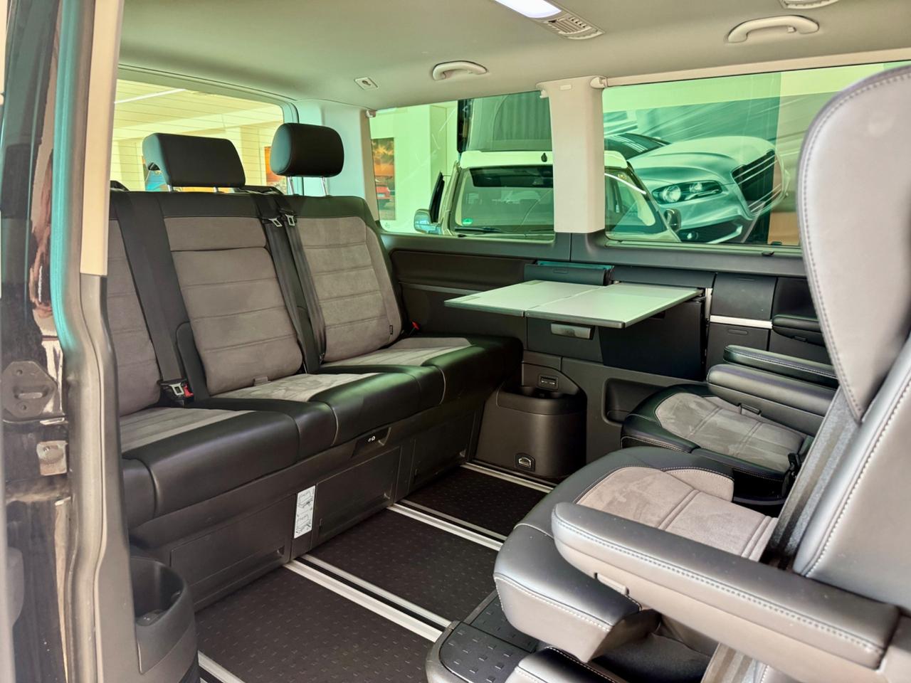 Volkswagen Multivan 2.0 TDI 199CV DSG 4Motion Highline