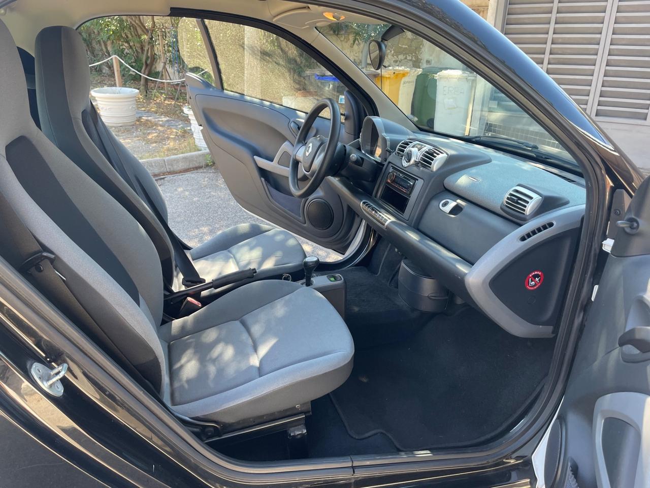 Smart ForTwo 1000 52 kW coupé pure