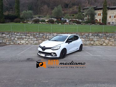 RENAULT Clio TCe 220 EDC R.S. TROPHY Akrapovic + MAXTON