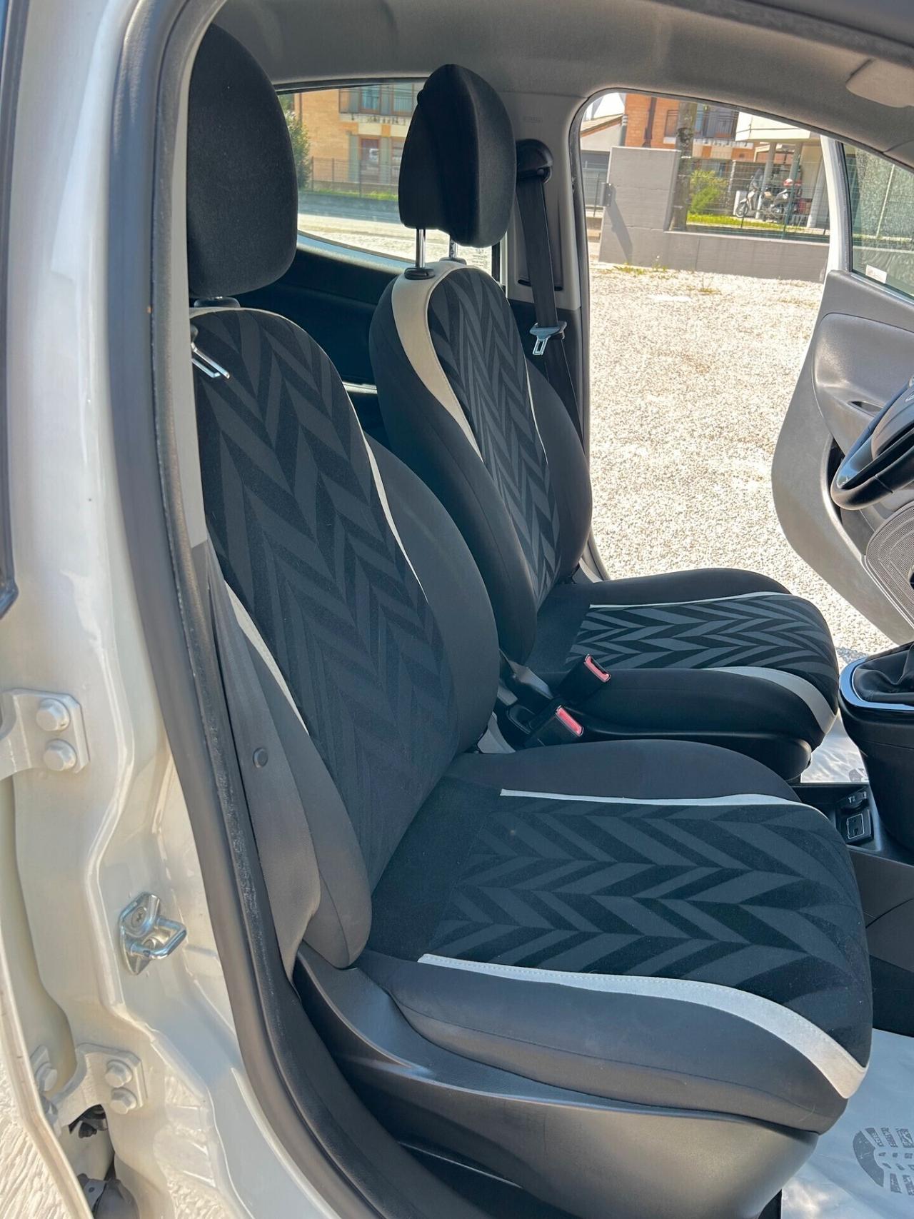 Lancia Ypsilon 1.2 5 p. IMPECCABILE - UNIPROPRIETARIO