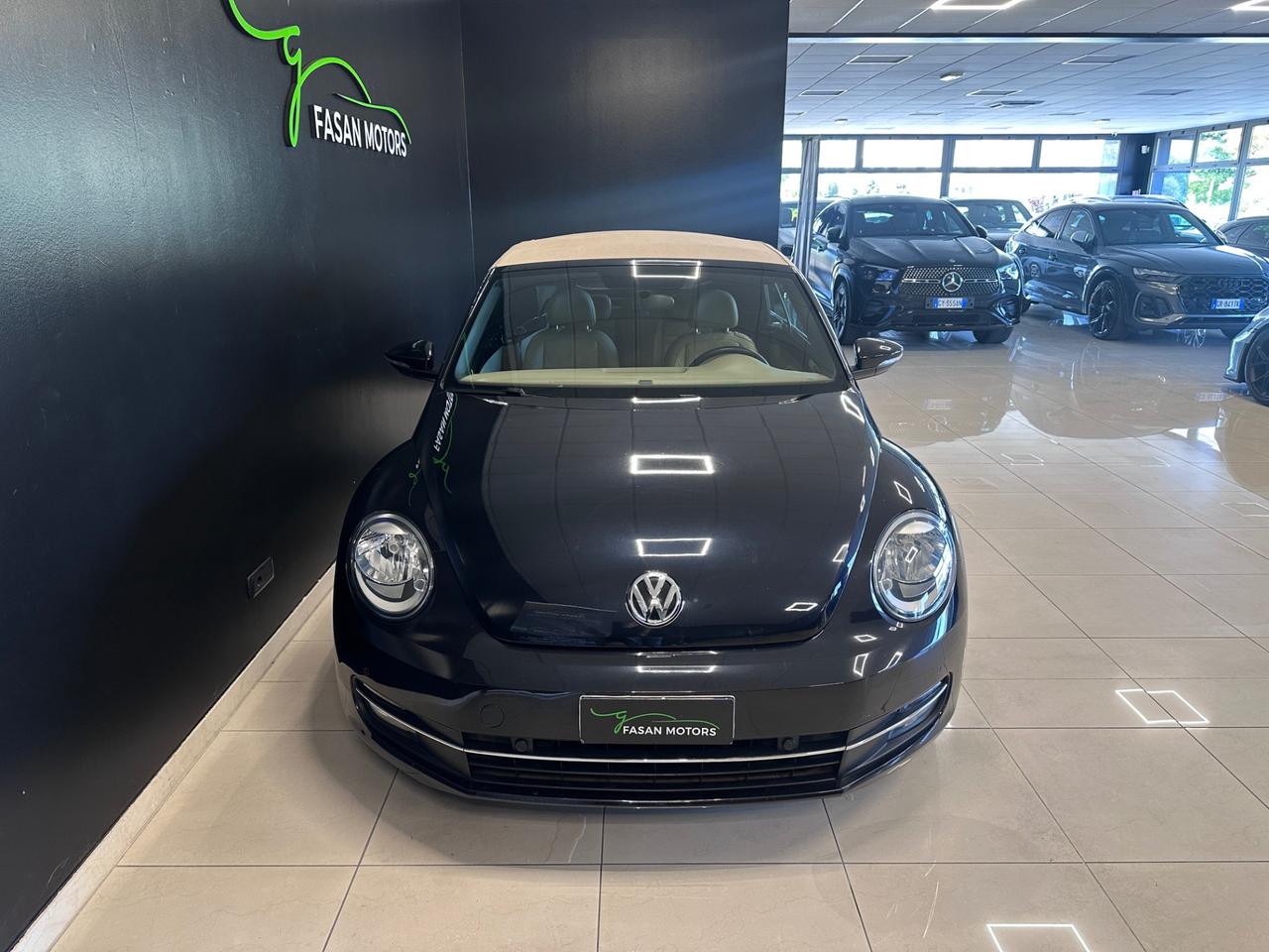 Volkswagen Maggiolino Cabrio 1.6 tdi Design 105cv dsg