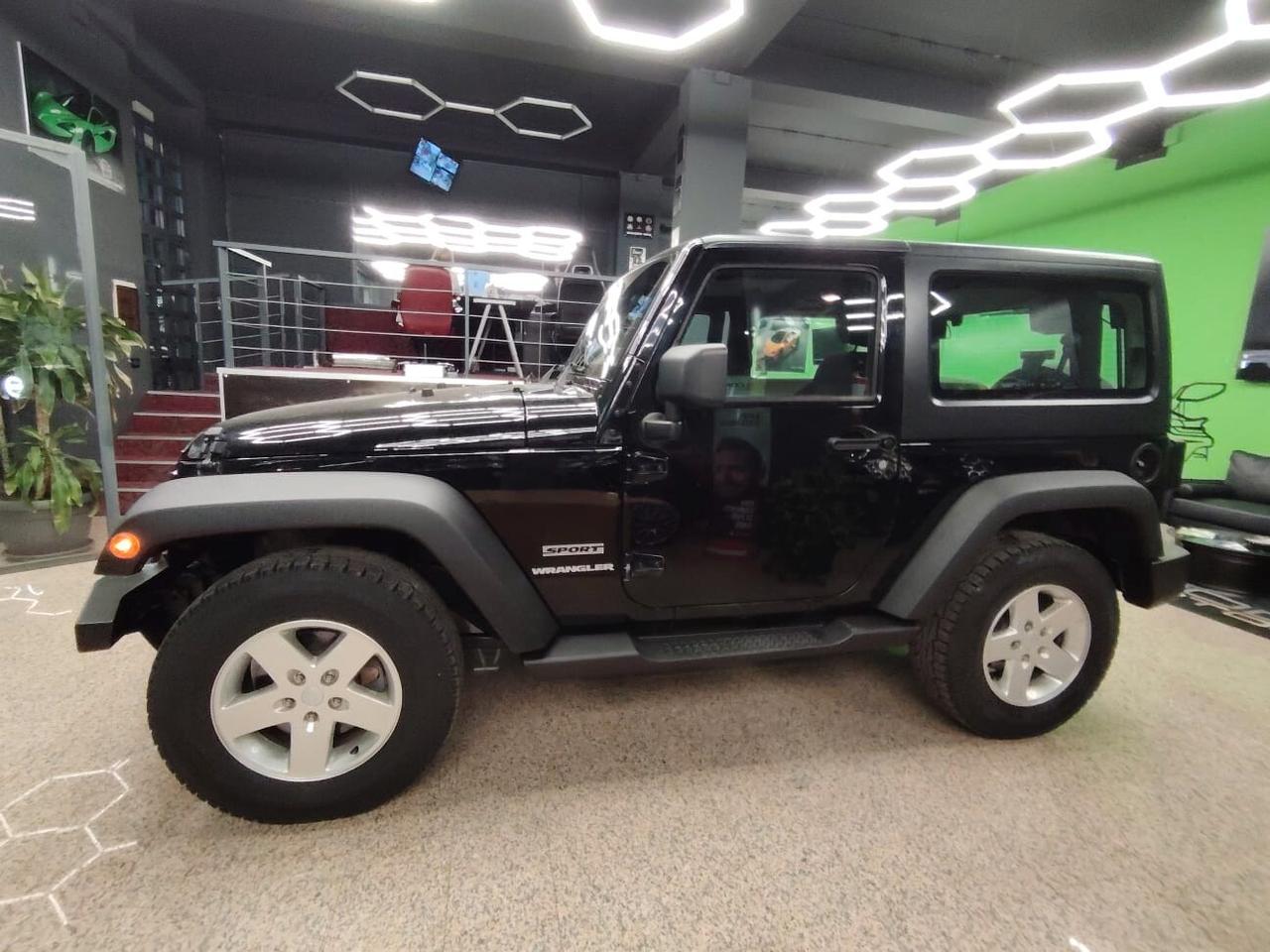 Jeep Wrangler 2.8 CRD DPF Sport