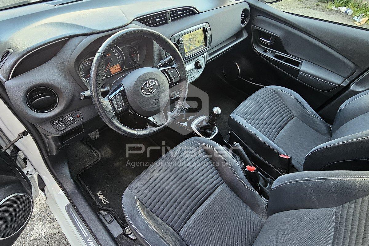 TOYOTA Yaris 1.0 5 porte Lounge