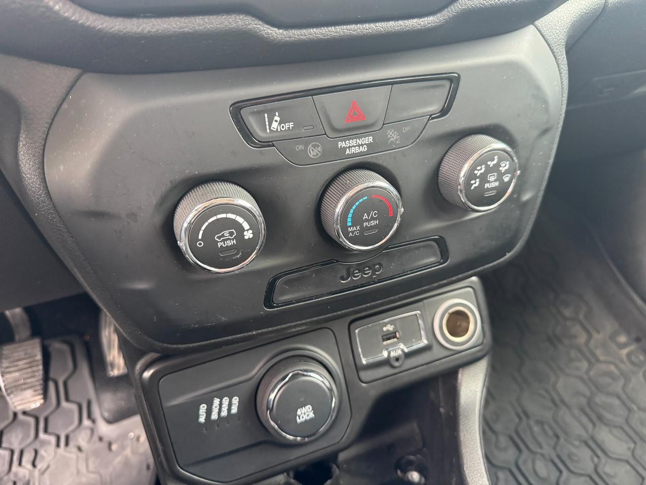Jeep Renegade 2.0 Mjt 140CV 4WD Active Drive Low S