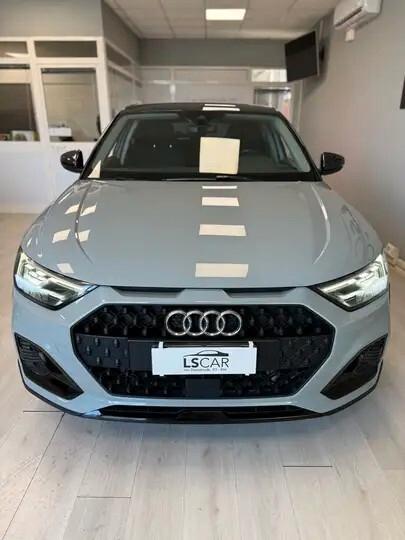Audi A1 citycarver 30 TFSI Identity Contrast~UniPro~Promo Finanziamento~Tagliandi Certificati Audi