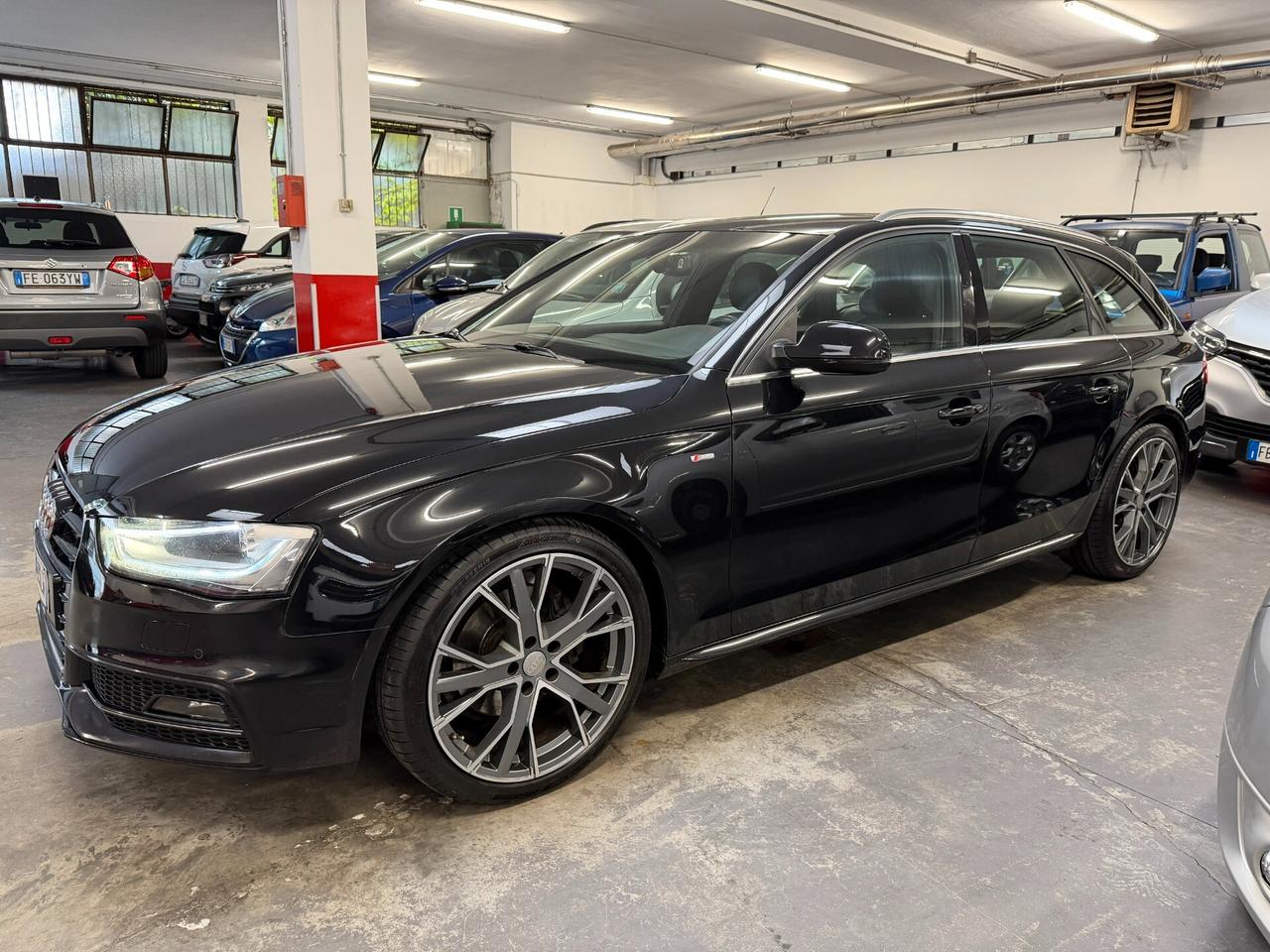 Audi A4 Avant 2.0 TDI 177 CV quattro S tronic edition