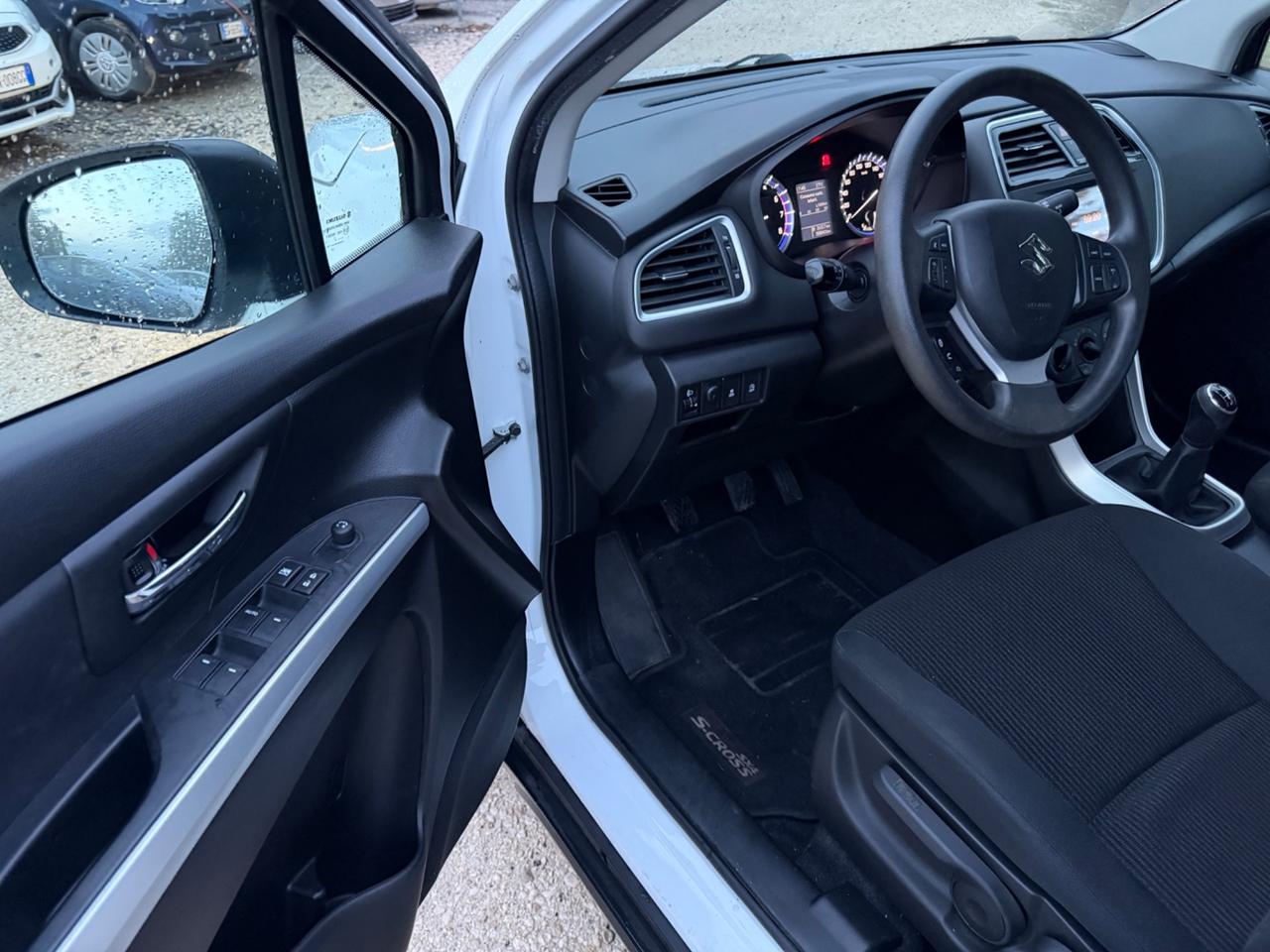 Suzuki SX4 S-Cross 1.0 Benzina permute rate garanzia