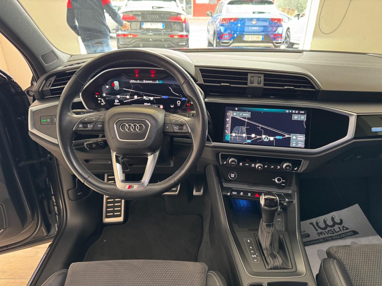 Audi Q3 40 TDI quattro S tronic Identity Black