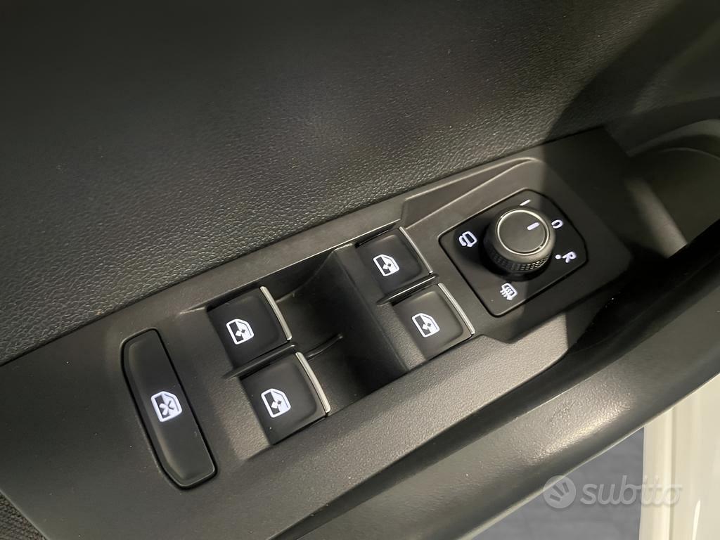 Volkswagen Taigo 1.5 tsi R-Line 150cv dsg