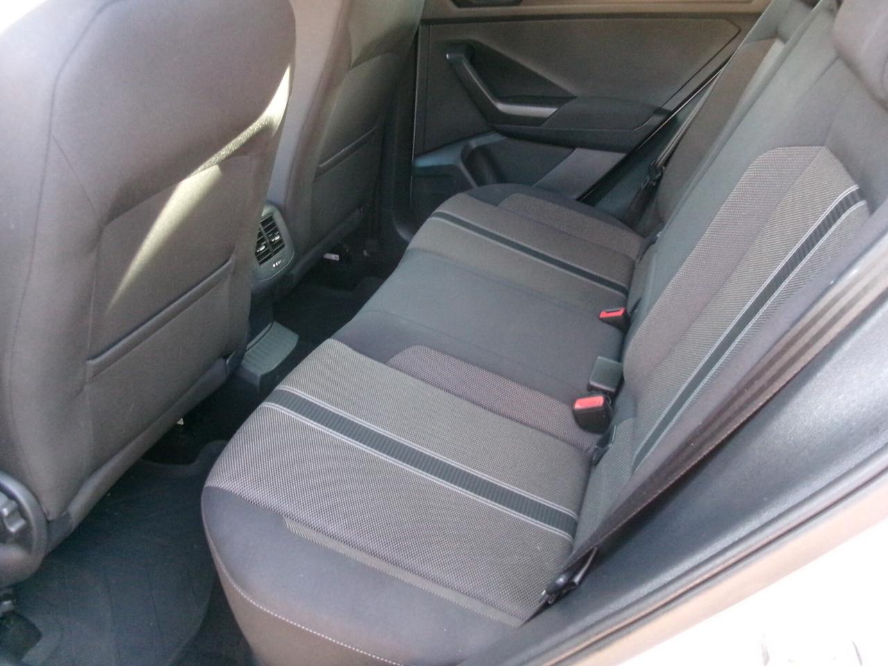 Volkswagen T-Roc 1.6 TDI SCR Advanced BlueMotion Technology