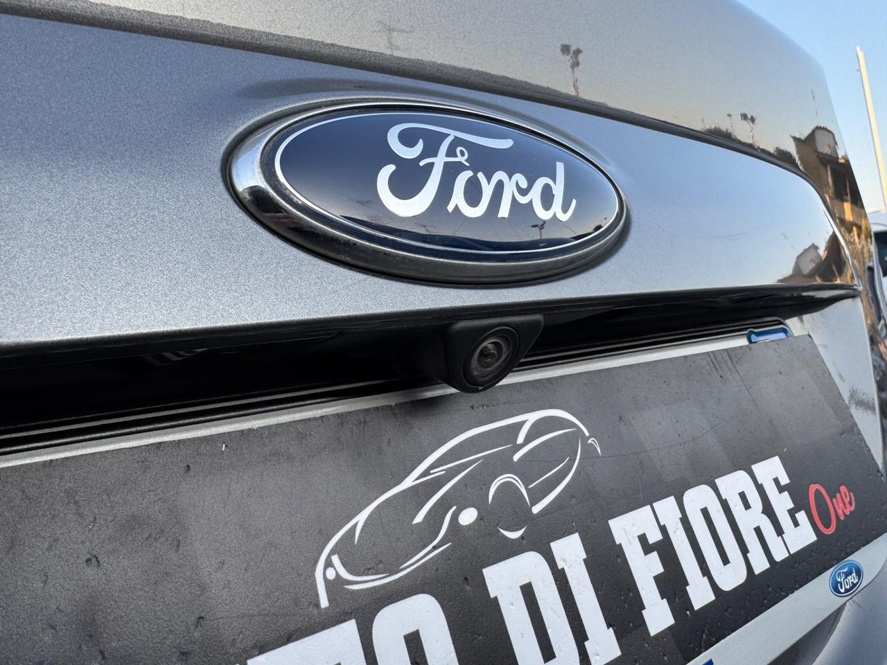 Ford Kuga 2.0 TDCI 163 CV 4WD Titanium NAVI RETROCAMERA