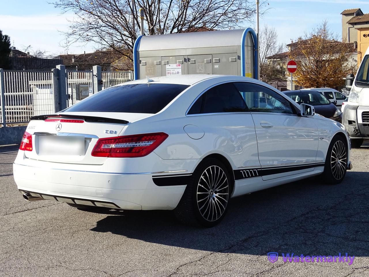 Mercedes-Benz E 220 CDI Coupé BlueEFFICIENCY Avantgarde