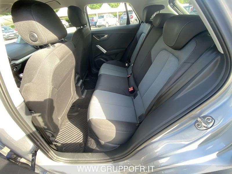 Audi Q2 30 TDI Business Design
