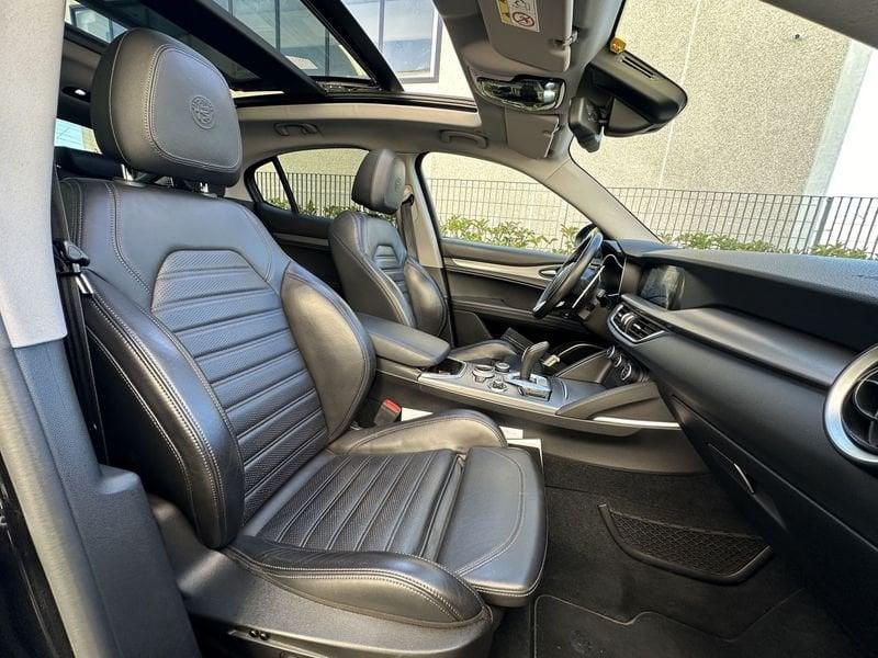 Alfa Romeo Stelvio 2.2 Turbo Diesel 210CV Veloce AT8 Q4