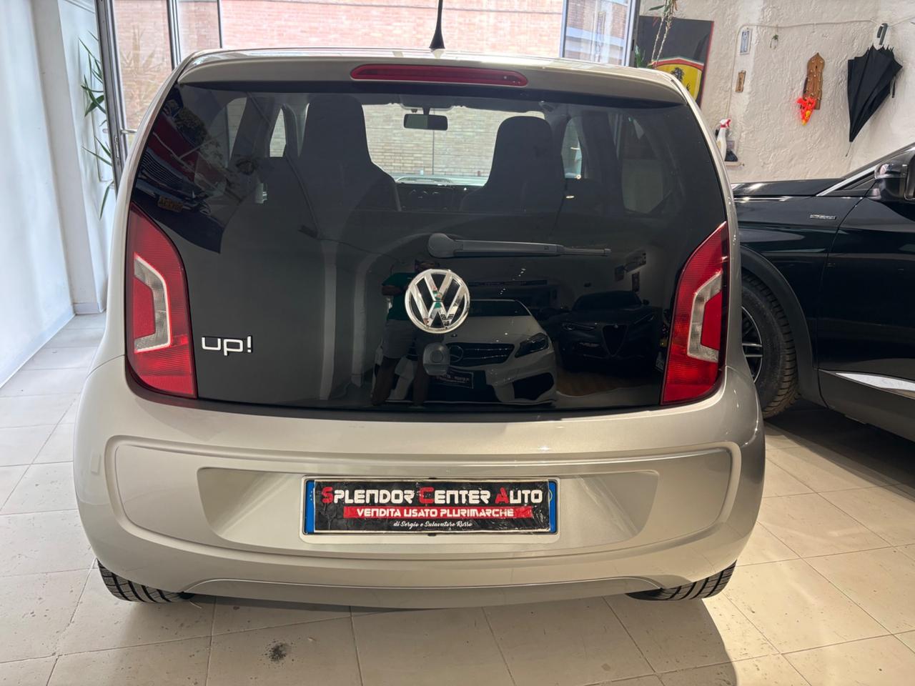 Volkswagen up! 1.0 75 CV 5p. high