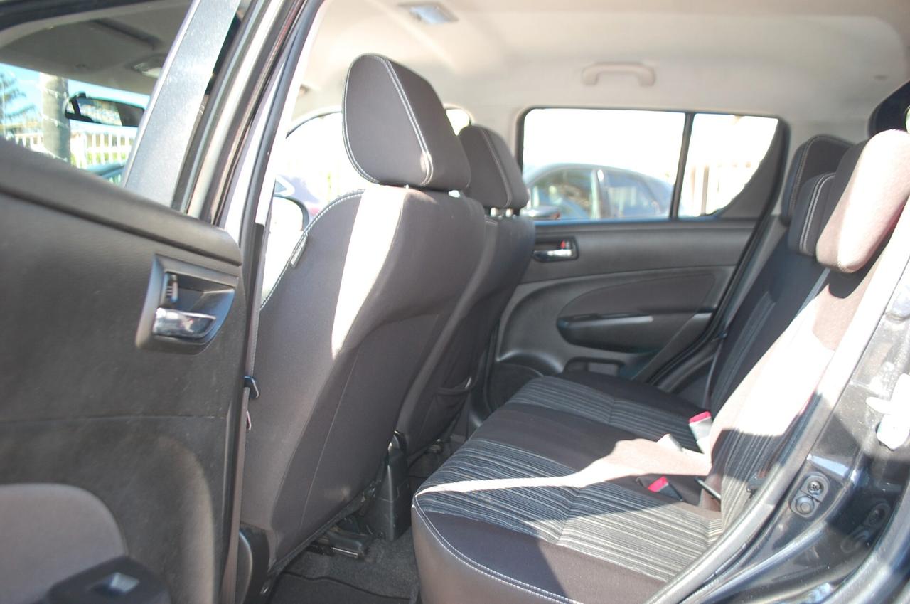 Suzuki Swift 1.3 ddis 75CV B-Top Uff Italy Led Navi USB