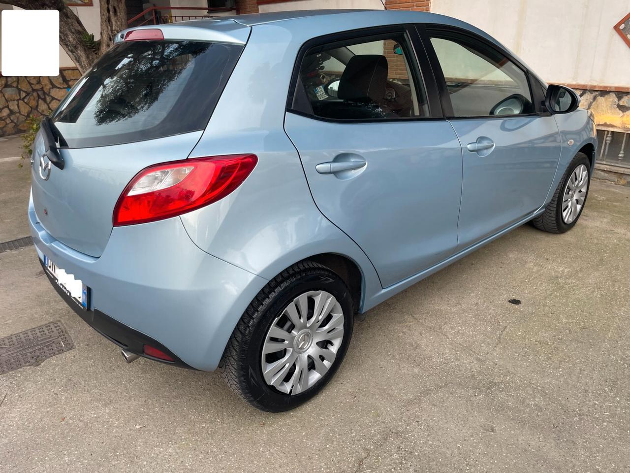 Mazda 2 1.3 5p. Fun FULL NEOPATENTATI TAGLIANDATA
