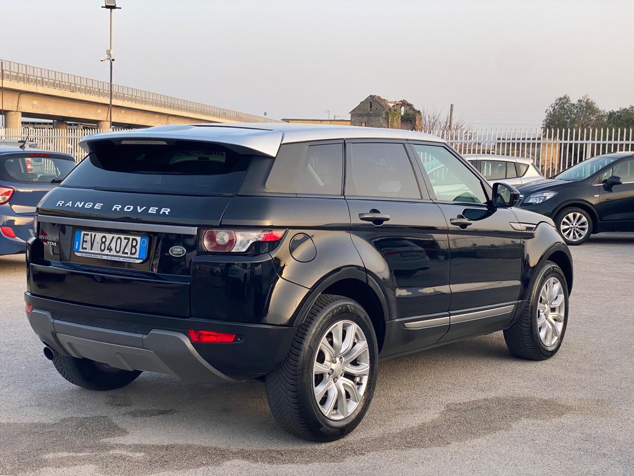 Land Rover Range Evoque 2.2 TD4 5p. Prestige