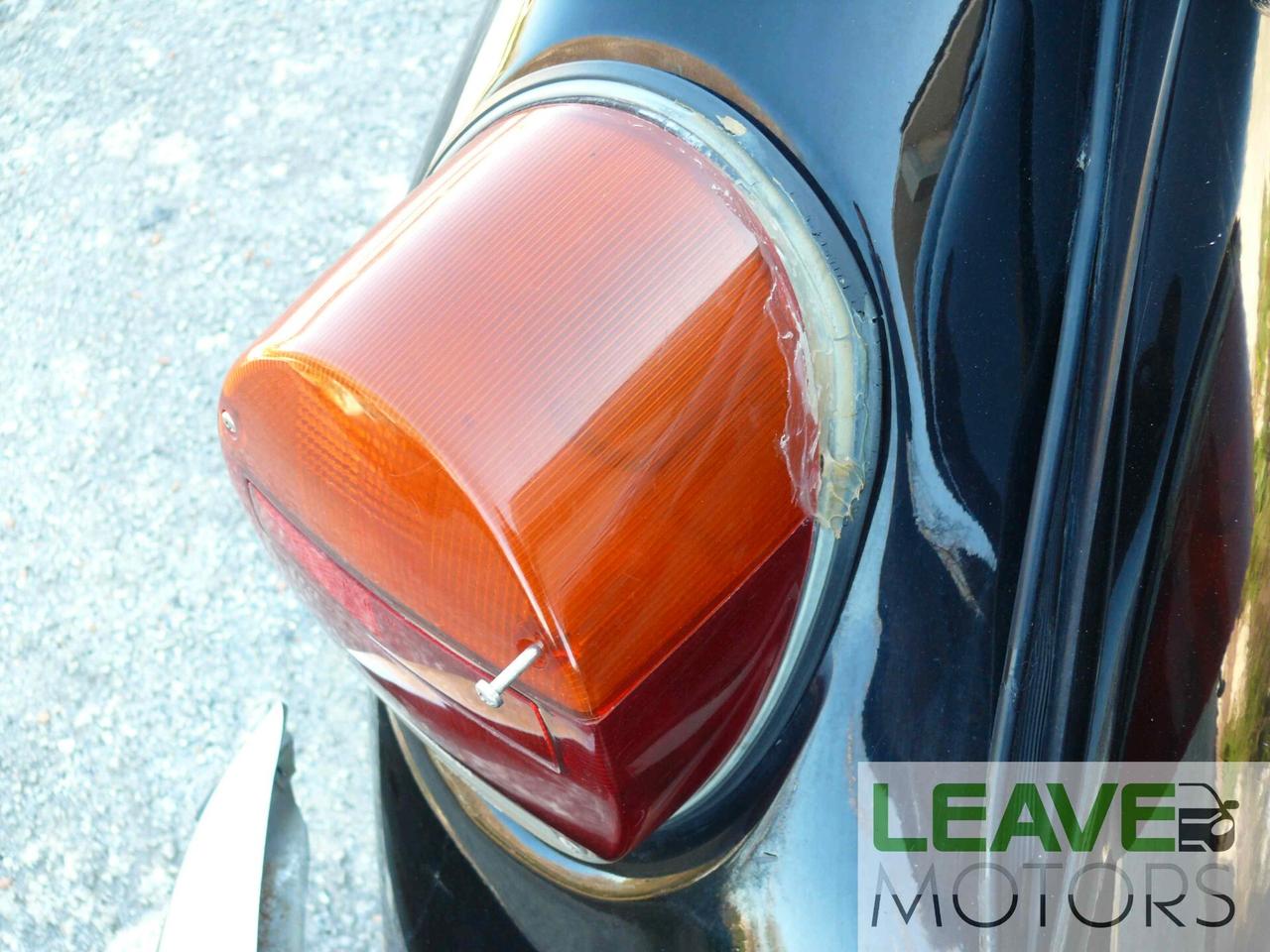 Volkswagen Maggiolino CABRIO (M1100)