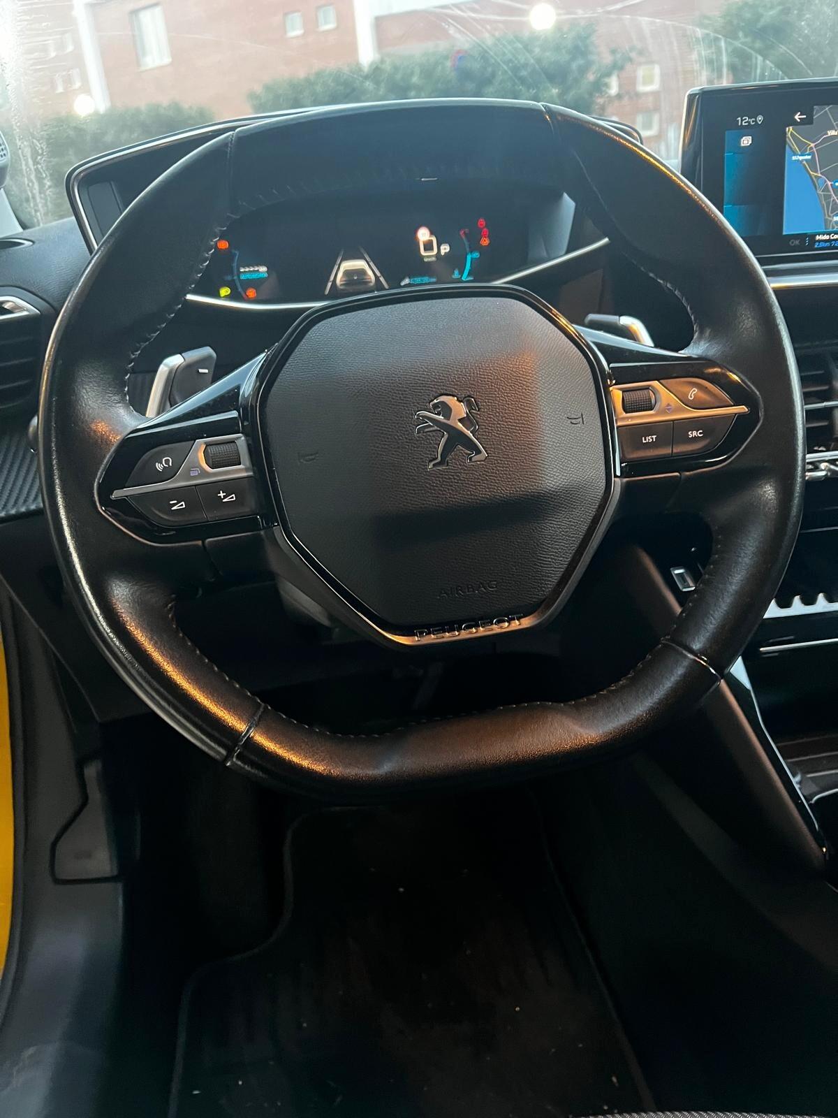 Peugeot 208 PureTech 100 Stop&Start 5 porte Allure PROMO FINANZIAMENTO