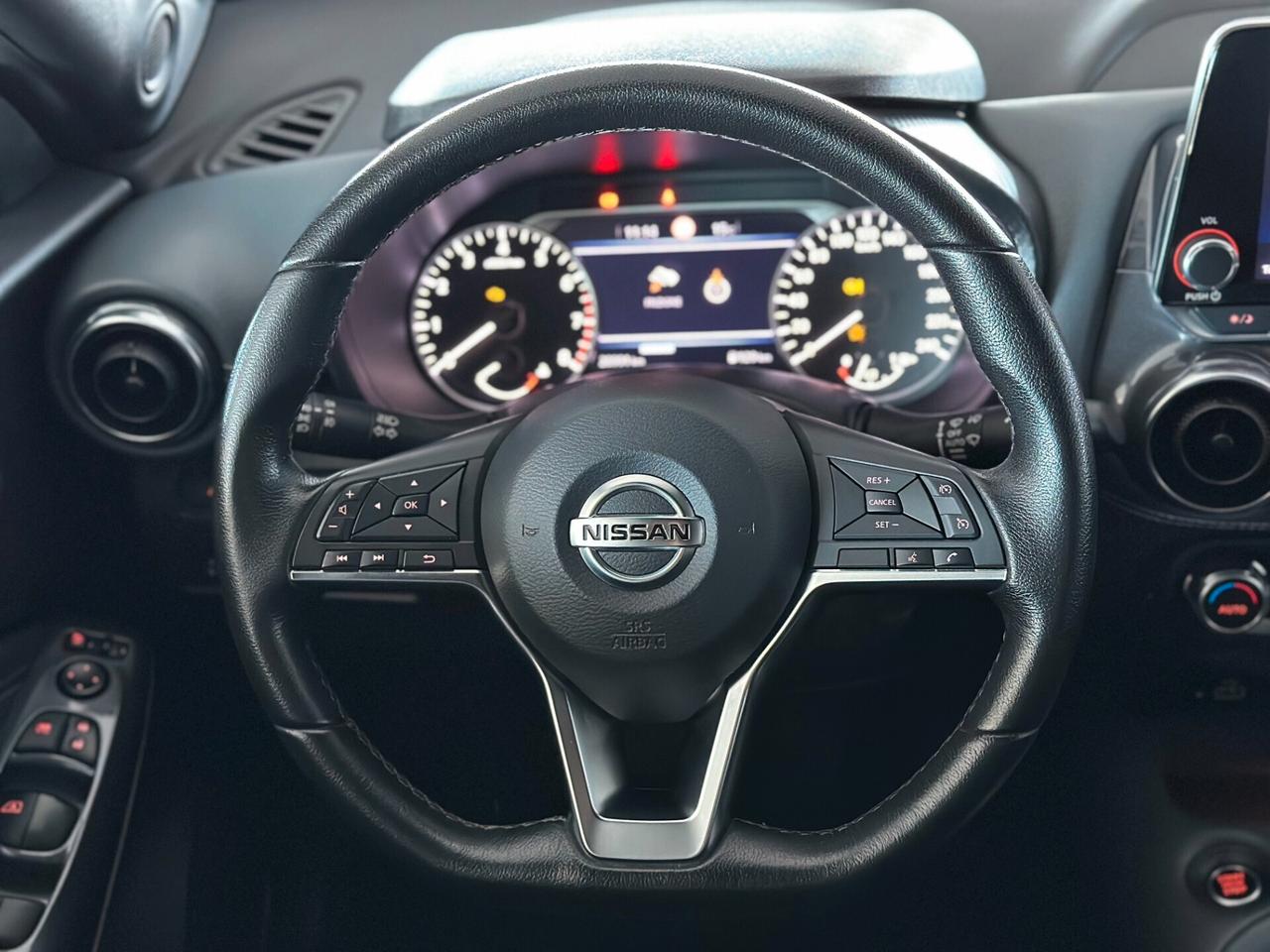 Nissan Juke 1.0 DIG-T 114 CV N-Connecta