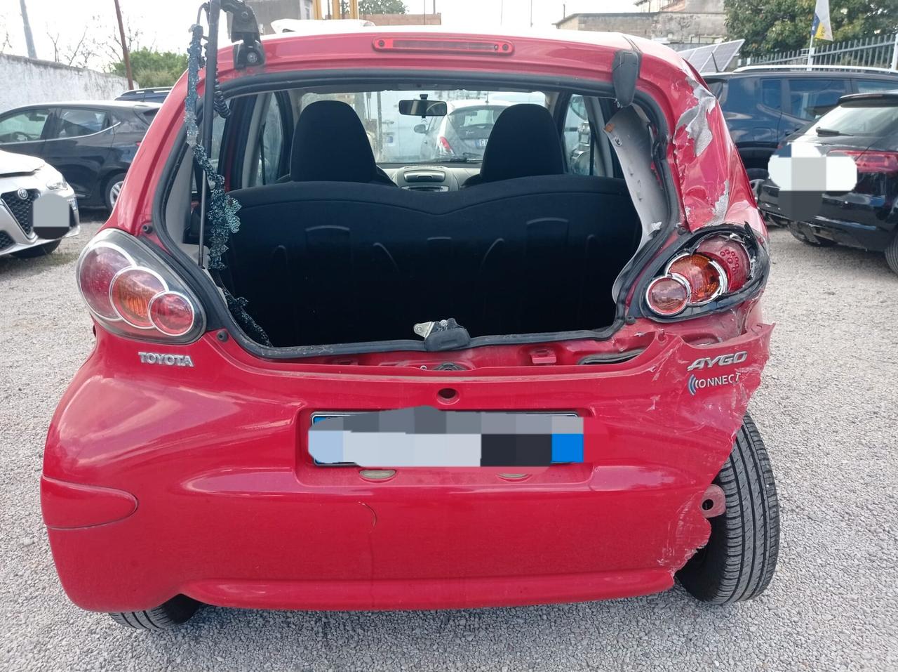 Toyota Aygo 1.0 12V VVT-i 5 porte Sol Connect-2012