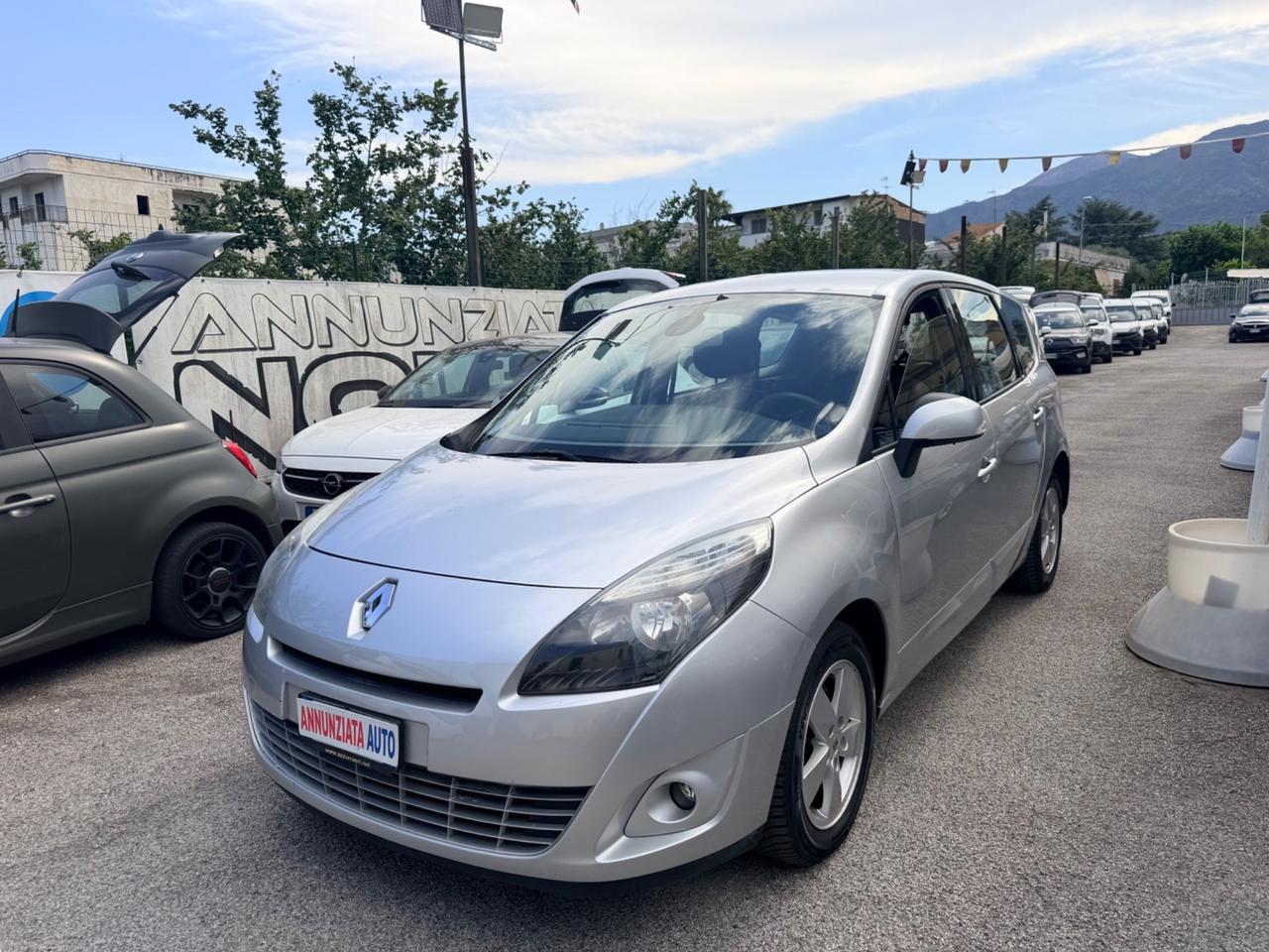 Renault Scenic 1.5 DCI 7 POSTI FULL NAVI