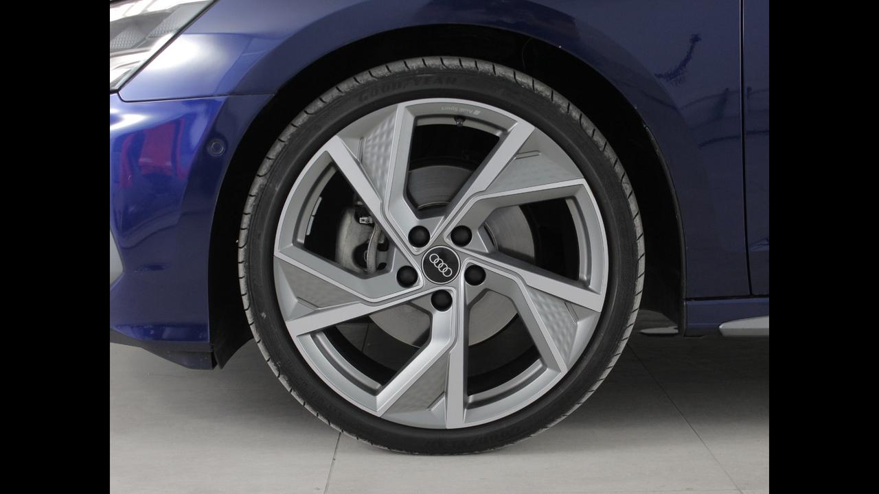 AUDI A3 IV 2020 Sportback - A3 Sportback 40 2.0 tdi S line edition quattro s-tronic