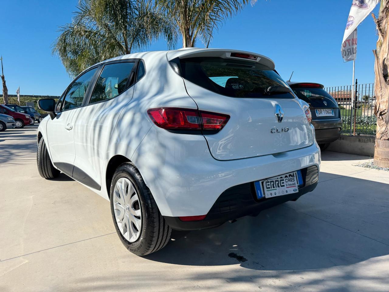 RENAULT CLIO ANNO 2014 1.2 BENZINA 75 CV