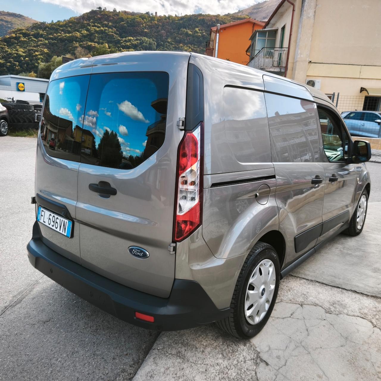 Ford Transit Connect 3 POSTI 1500tdci 120cv