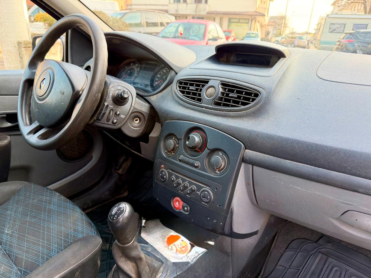Renault Clio Storia 1.2 3 porte Confort