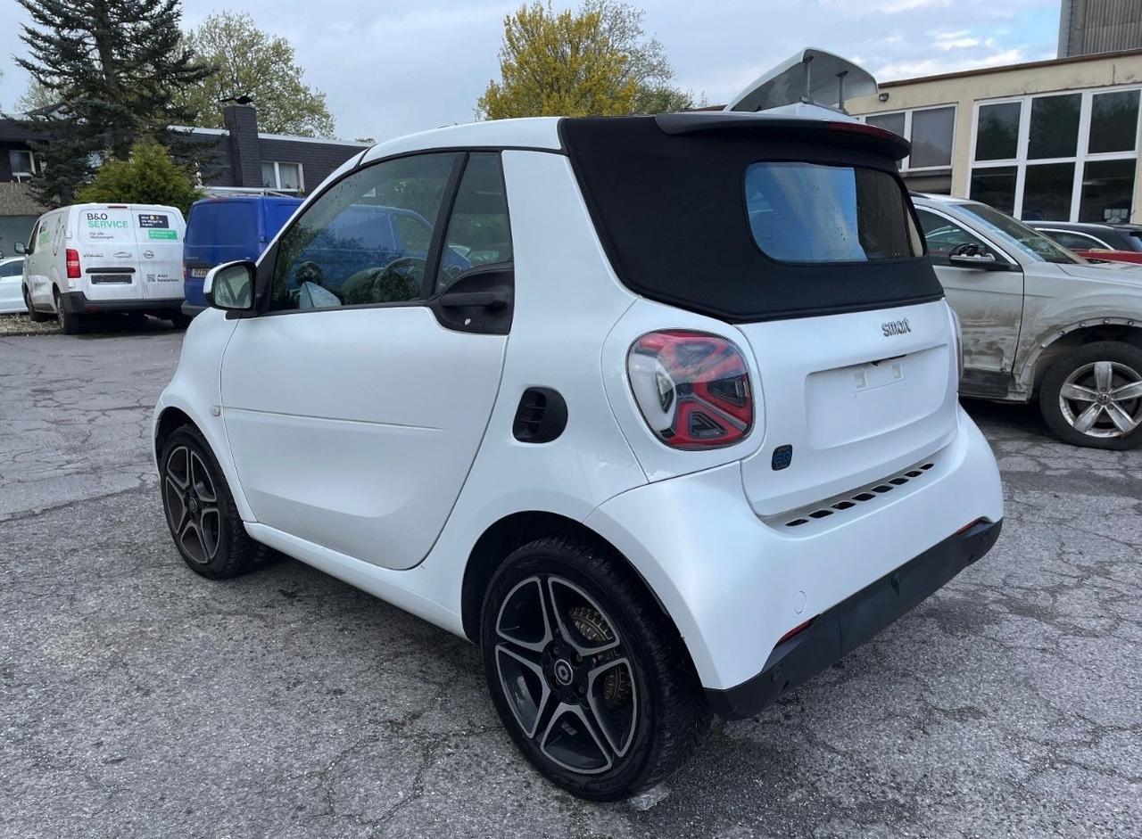 Smart ForTwo EQ PRIME 82cv Navi Camera Fari 22KW