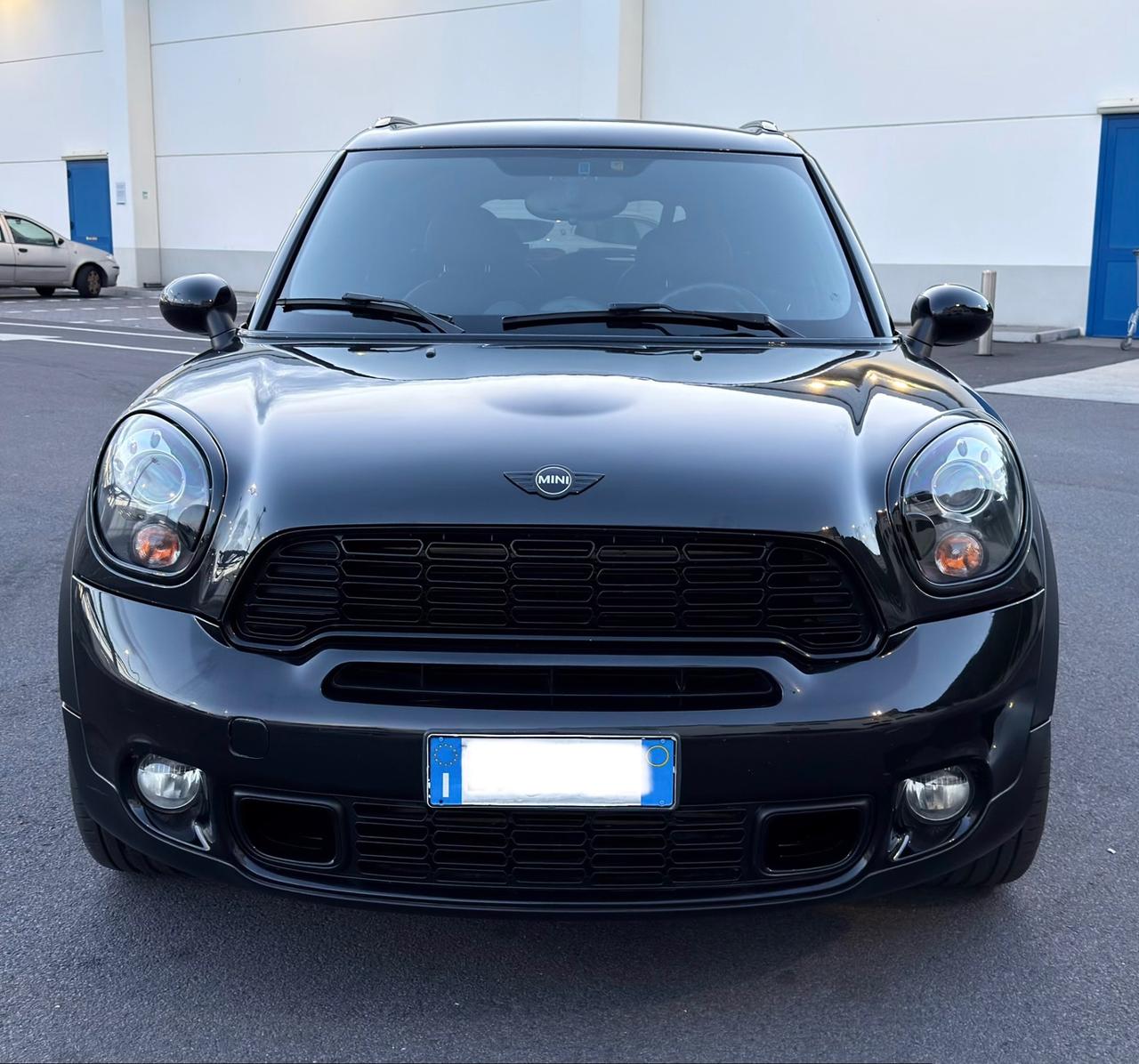 MINI COUNTRYMAN 2.0 SD 143CV FULL DA VETRINA