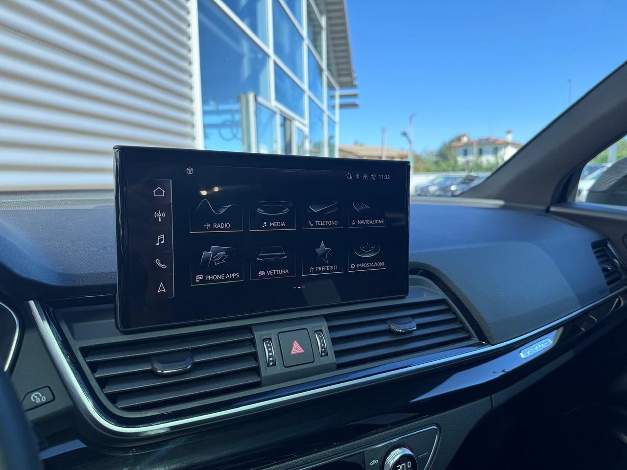 AUDI Q5 50 TFSIe S-TRONIC QUATTRO IDENTITY BLACK