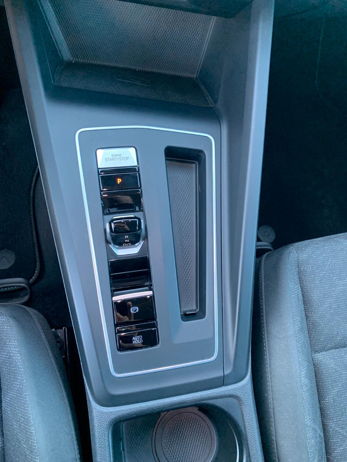 Volkswagen Golf 2.0 TDI DSG SCR Style IVA ESPOSTA