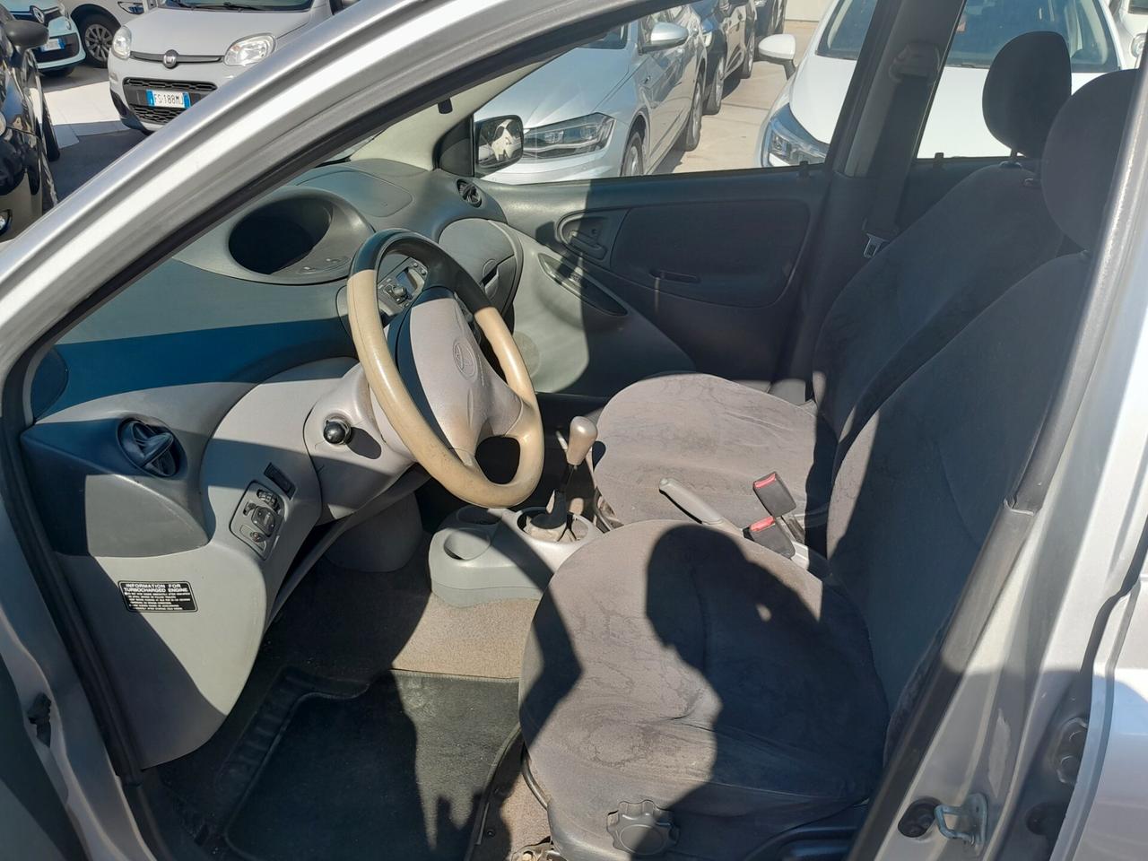Toyota Yaris 1.4 tdi D-4D cat 5 porte Sol '03